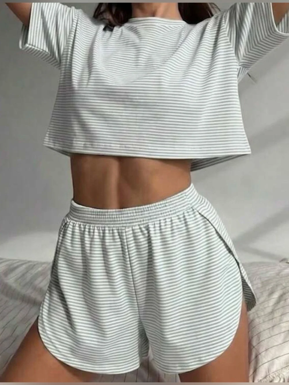 Women’s Matching Pajama Set Short Sleeve Top & Shorts Grey/White Medium